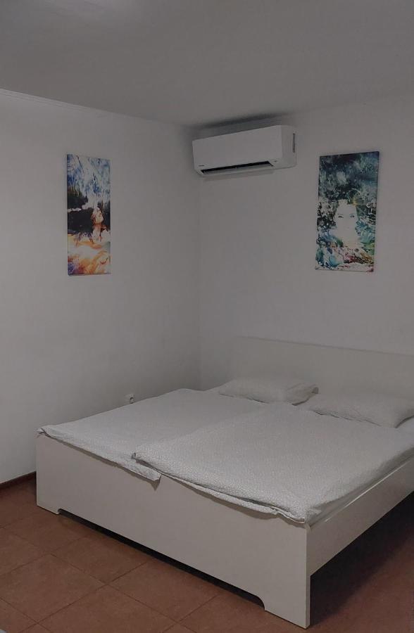 Apartmán - súkromie v meste  Bratislava Exterior foto